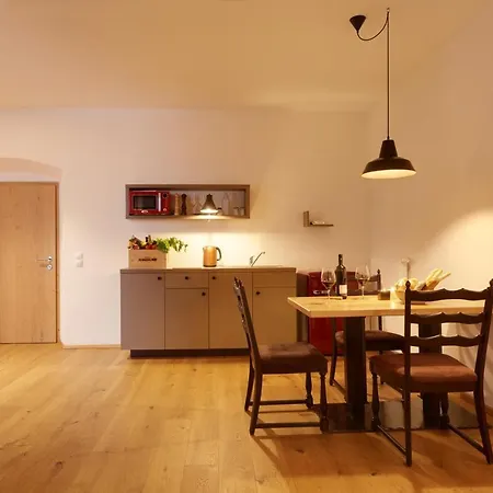 Aparthotel Historic Bircher Near Sterzing Campo di Trens